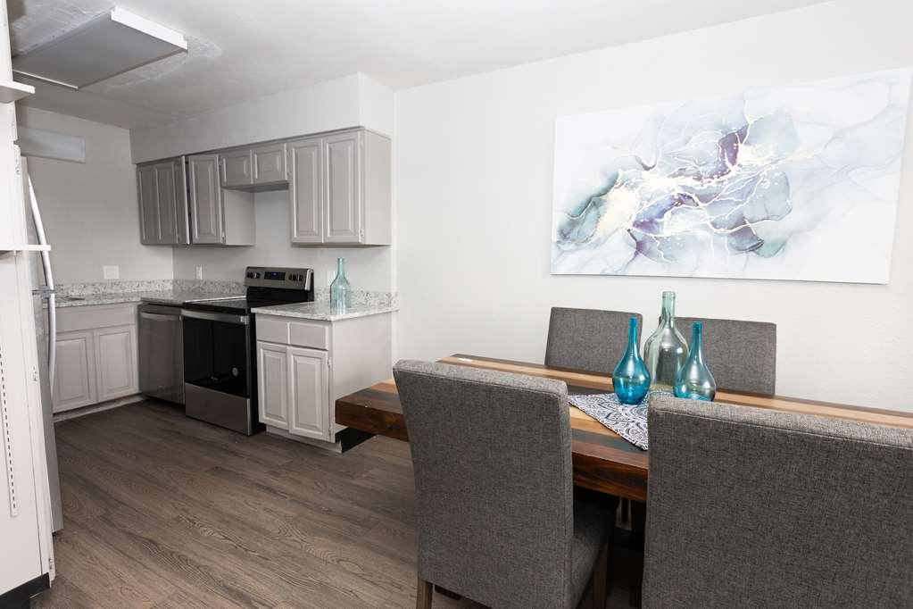 טאקר Bhagat Hotels Stone Mountain Atlanta BW Signature Collection מתקנים תמונה
